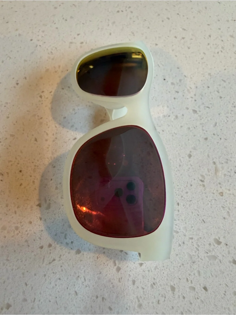 Babiators White Toddler Sunglasses White frame polarized lenses with case
